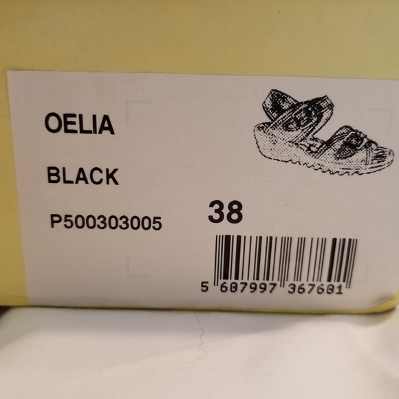 Fly London sandals, size 7.5-8 - good condition. These were worn twice. No tag - Picture 8 of 8